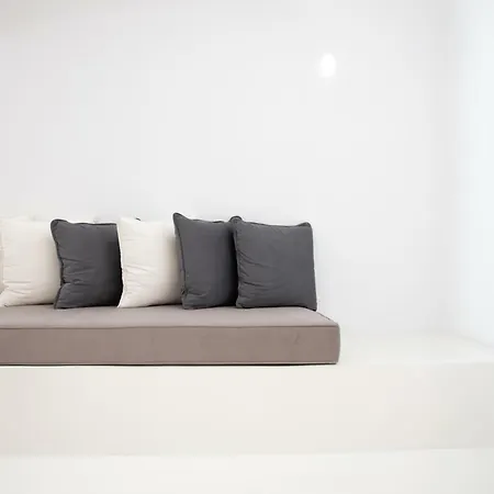 Aleria Luxury Cave Santorini