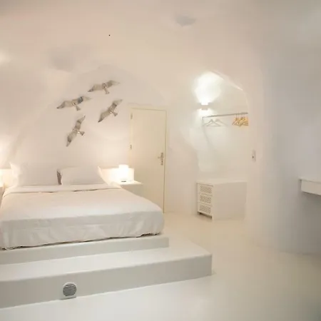 Aleria Luxury Cave Santorini Hébergement de vacances Éxo Goniá