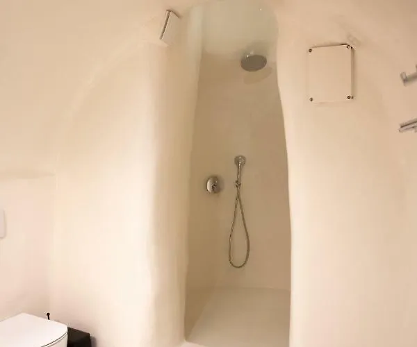 Aleria Luxury Cave Santorini